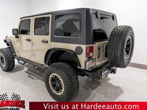 Used 2017 Jeep Wrangler Unlimited Sport w/ Quick Order Package 24S AWD/4WD image 3