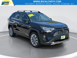 Used 2019 Toyota RAV4 Limited w/ Advanced Technology Package AWD/4WD video 1