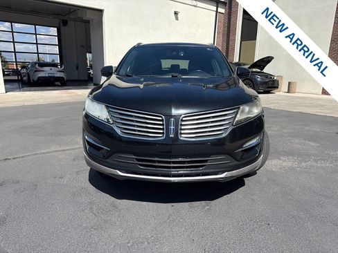 Used 2018 Lincoln MKC Reserve w/ Lincoln MKC Climate Package AWD/4WD image 2