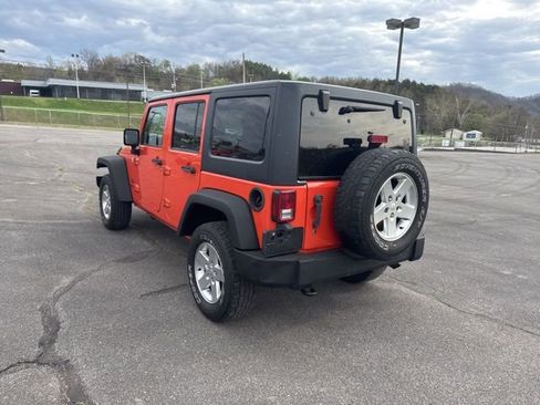 Used 2015 Jeep Wrangler Unlimited Sport w/ Quick Order Package 24S AWD/4WD image 6