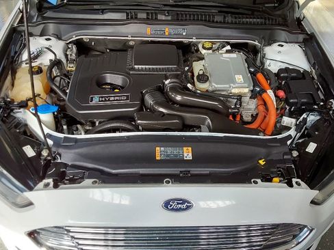 Used 2014 Ford Fusion SE image 21