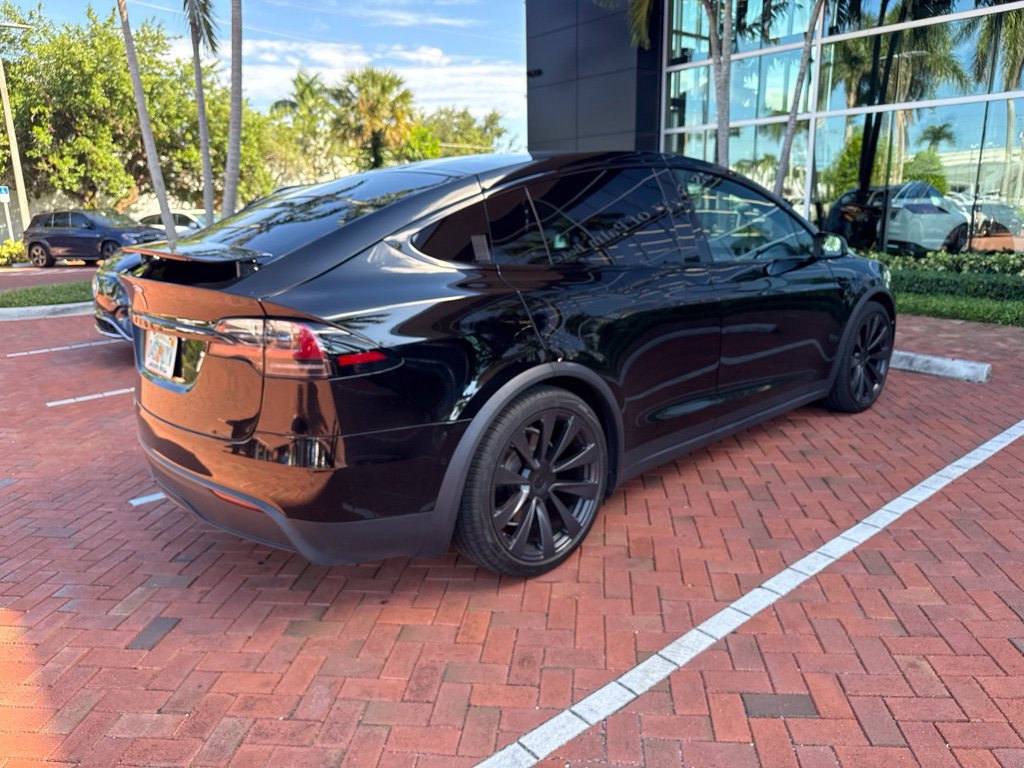 Used 2022 Tesla Model X AWD/4WD image 9