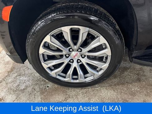 Used 2021 GMC Yukon XL Denali image 6