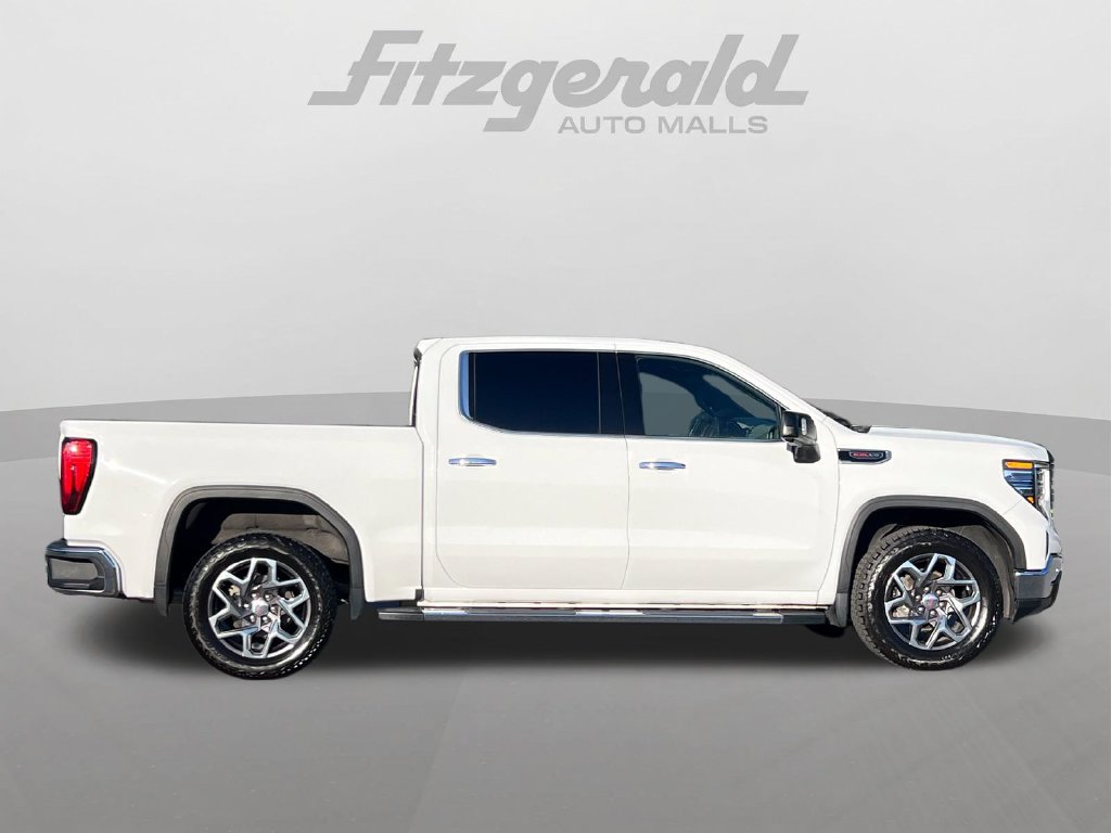 Used 2023 GMC Sierra 1500 SLT w/ SLT Premium Plus Package AWD/4WD image 3