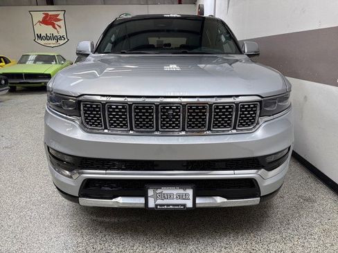 Used 2022 Jeep Grand Wagoneer Series II w/ Premium Group II image 56