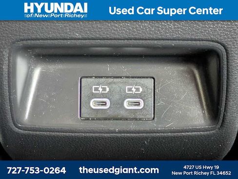 Used 2024 Toyota Corolla SE FWD image 15