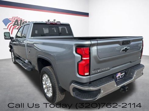 Certified 2025 Chevrolet Silverado 3500 LTZ w/ LTZ Convenience Package image 9