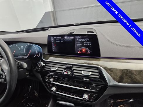 Used 2019 BMW 640i Gran Turismo xDrive w/ Premium Package image 18