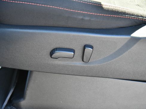 Used 2024 Nissan Frontier PRO-4X w/ Off-Road Protection Package image 16