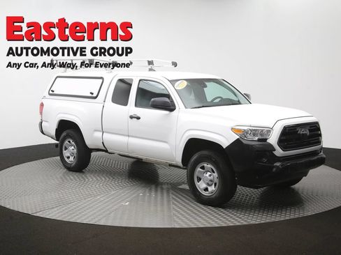 Used 2019 Toyota Tacoma SR RWD image 48