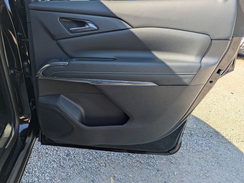 New 2026 Chevrolet Traverse LT w/ Sun and Wheel Package image 34