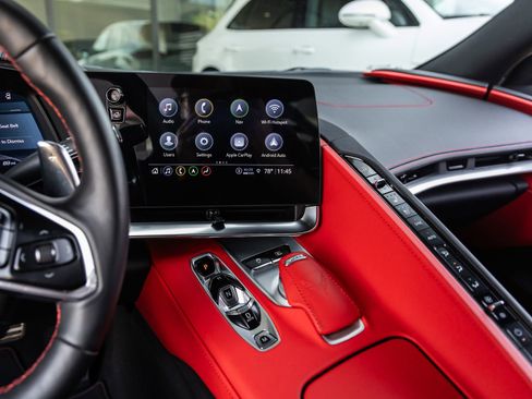 Used 2021 Chevrolet Corvette Stingray Preferred Cpe w/ 2LT RWD image 32