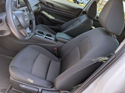 Certified 2025 Nissan Altima 2.5 S image 14