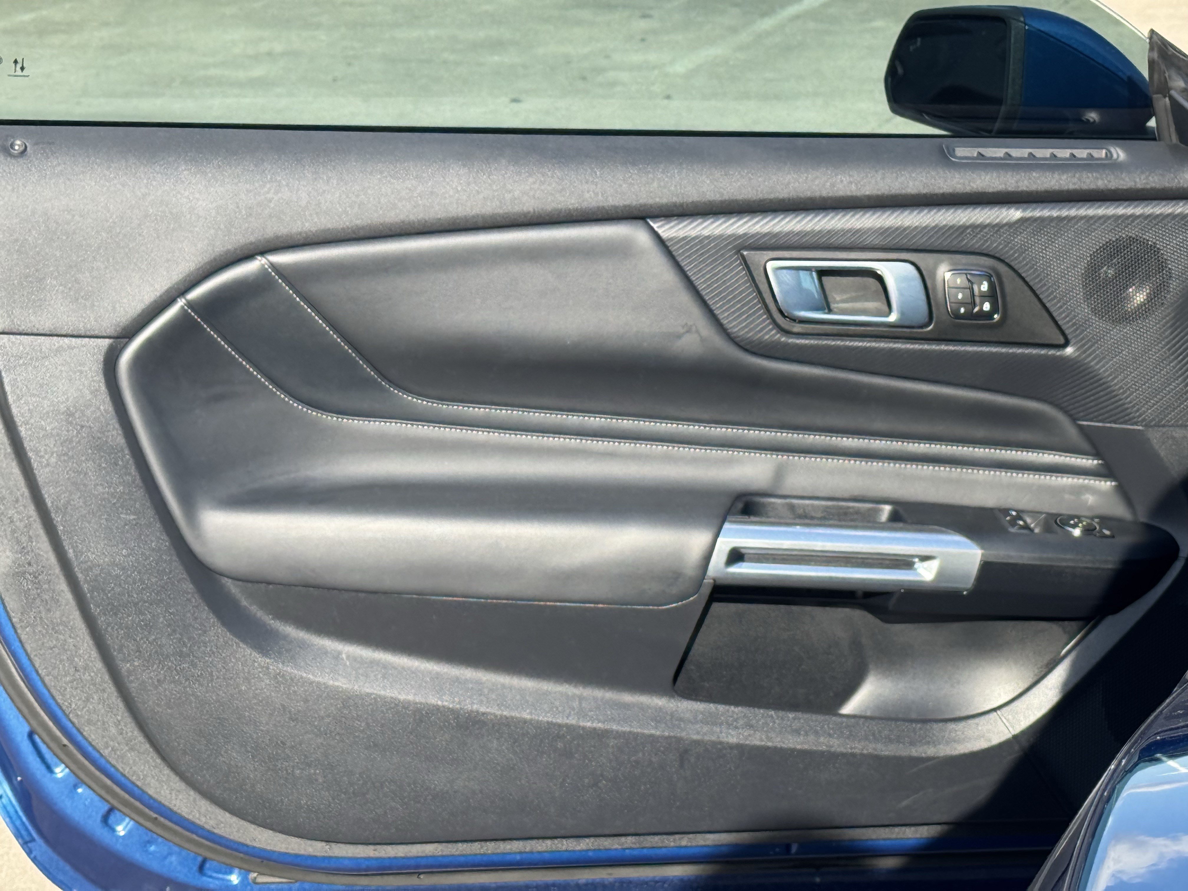 Used 2024 Ford Mustang GT Premium RWD image 13