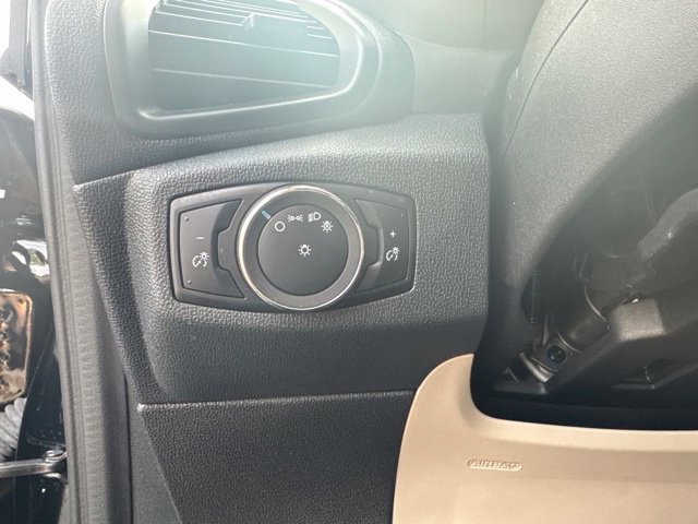 Used 2022 Ford EcoSport S AWD/4WD image 14