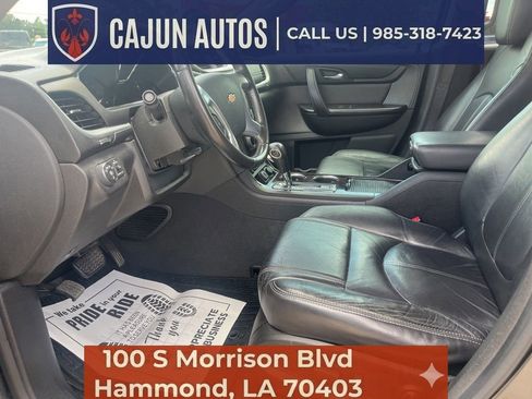 Used 2015 Chevrolet Traverse LT FWD image 12
