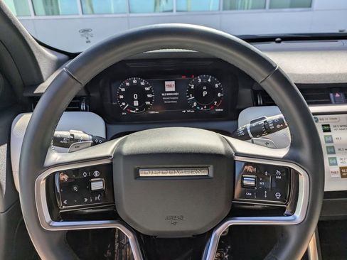 Used 2025 Land Rover Discovery Sport Dynamic SE AWD/4WD image 30