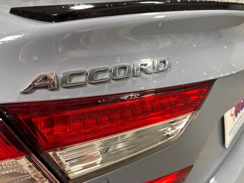 Used 2021 Honda Accord Sport image 32