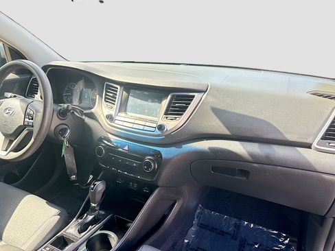 Used 2018 Hyundai Tucson SEL FWD image 31