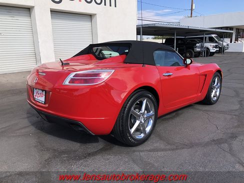 Used 2009 Saturn Sky w/ Premium Trim Package image 8