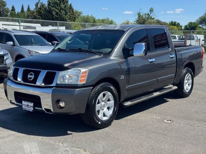 Used 2004 Nissan Titan LE w/ (Tow) Big Tow Pkg