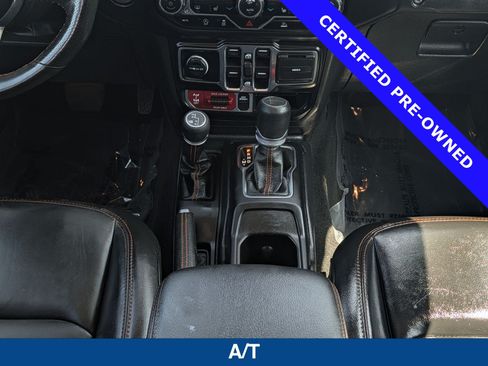 Used 2023 Jeep Gladiator Mojave w/ Cold Weather Group AWD/4WD image 22