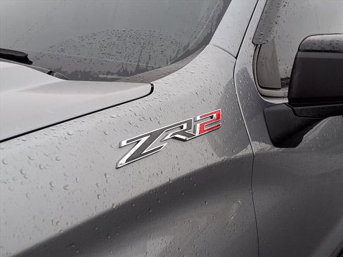 Used 2023 Chevrolet Silverado 1500 ZR2 w/ Technology Package image 33