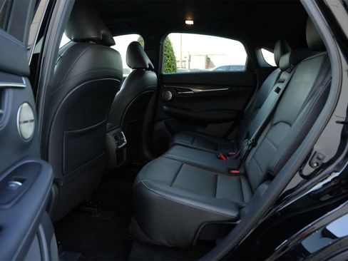 Used 2024 INFINITI QX55 Essential w/ Accent Package image 18