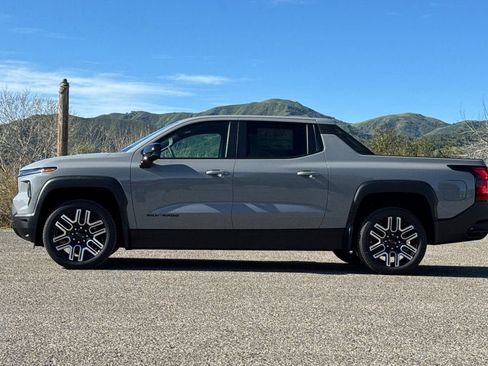 New 2026 Chevrolet Silverado EV W/T w/ LPO, Custom Package AWD/4WD image 7