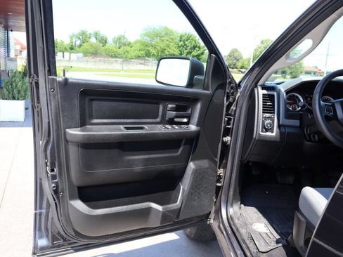 Used 2020 RAM 1500 Tradesman w/ Tradesman SXT Package AWD/4WD image 14