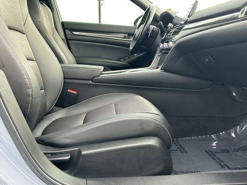 Used 2022 Honda Accord Sport image 16