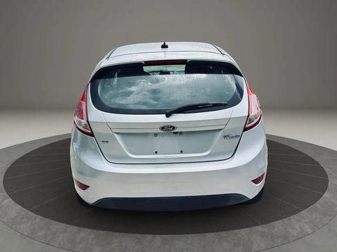 Used 2019 Ford Fiesta SE FWD image 4