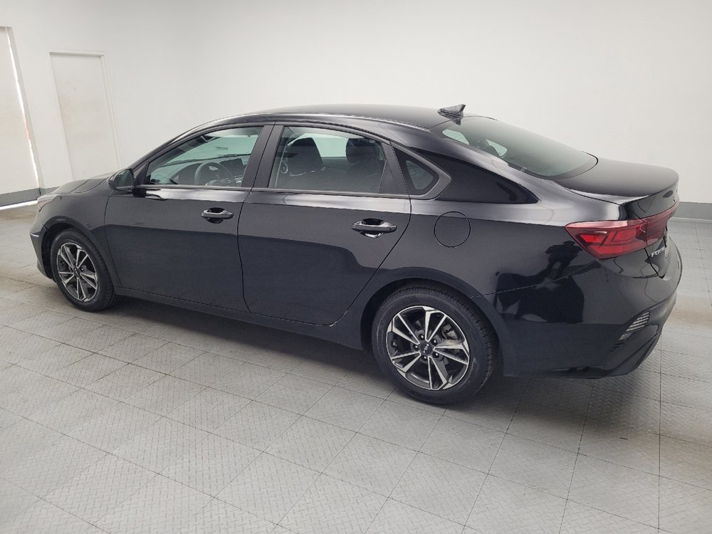 Used 2023 Kia Forte LXS FWD image 3