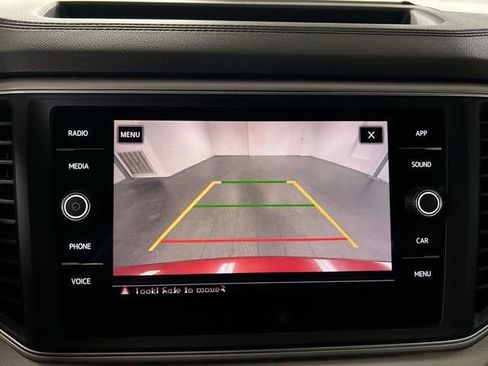 Used 2019 Volkswagen Atlas SE w/ Towing Package image 14