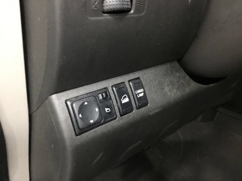 Used 2019 Nissan Frontier PRO-4X AWD/4WD image 8