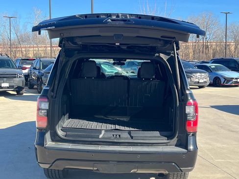 Used 2021 Ford Expedition Max Limited image 15