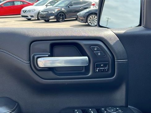 Used 2020 GMC Sierra 1500 SLT w/ SLT Premium Plus Package image 10