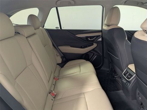Used 2022 Subaru Outback Limited AWD/4WD image 31