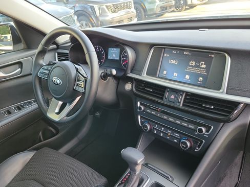 Used 2019 Kia Optima S w/ S Panoramic Sunroof Package FWD image 8
