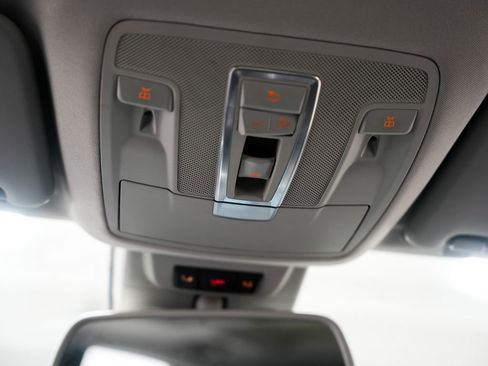 Used 2015 Mercedes-Benz ML 350 4MATIC image 26