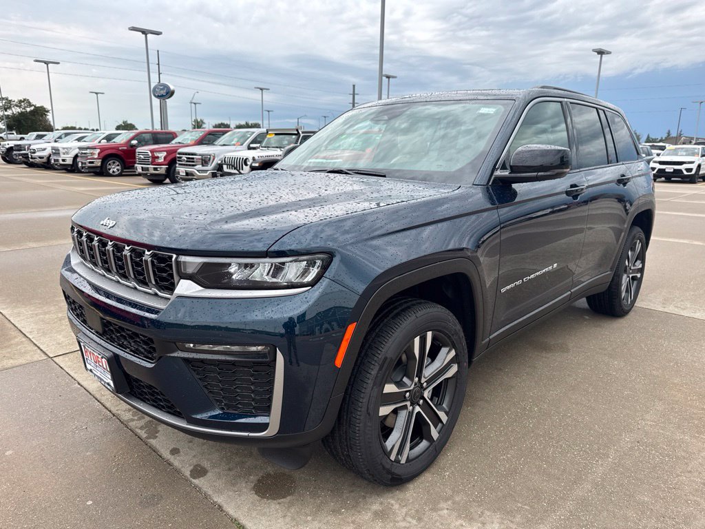 New 2027 Jeep Grand Cherokee Limited AWD/4WD image 27
