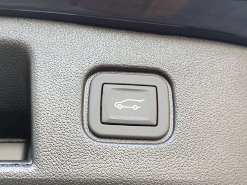 New 2025 Chevrolet Blazer EV LT w/ Super Cruise Package image 32