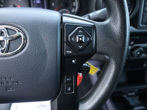 Used 2019 Toyota Tacoma SR image 22