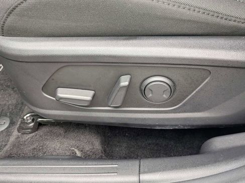 Used 2025 Hyundai Tucson SEL FWD image 19