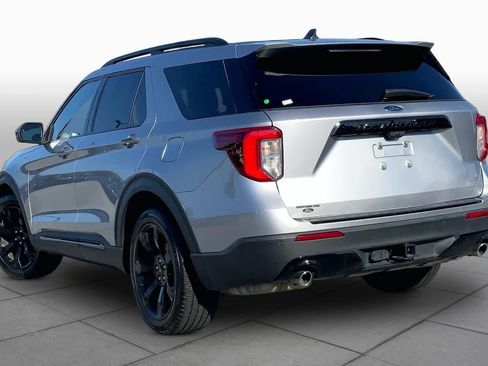 Used 2023 Ford Explorer ST-Line w/ Class IV Trailer Tow Package RWD image 12