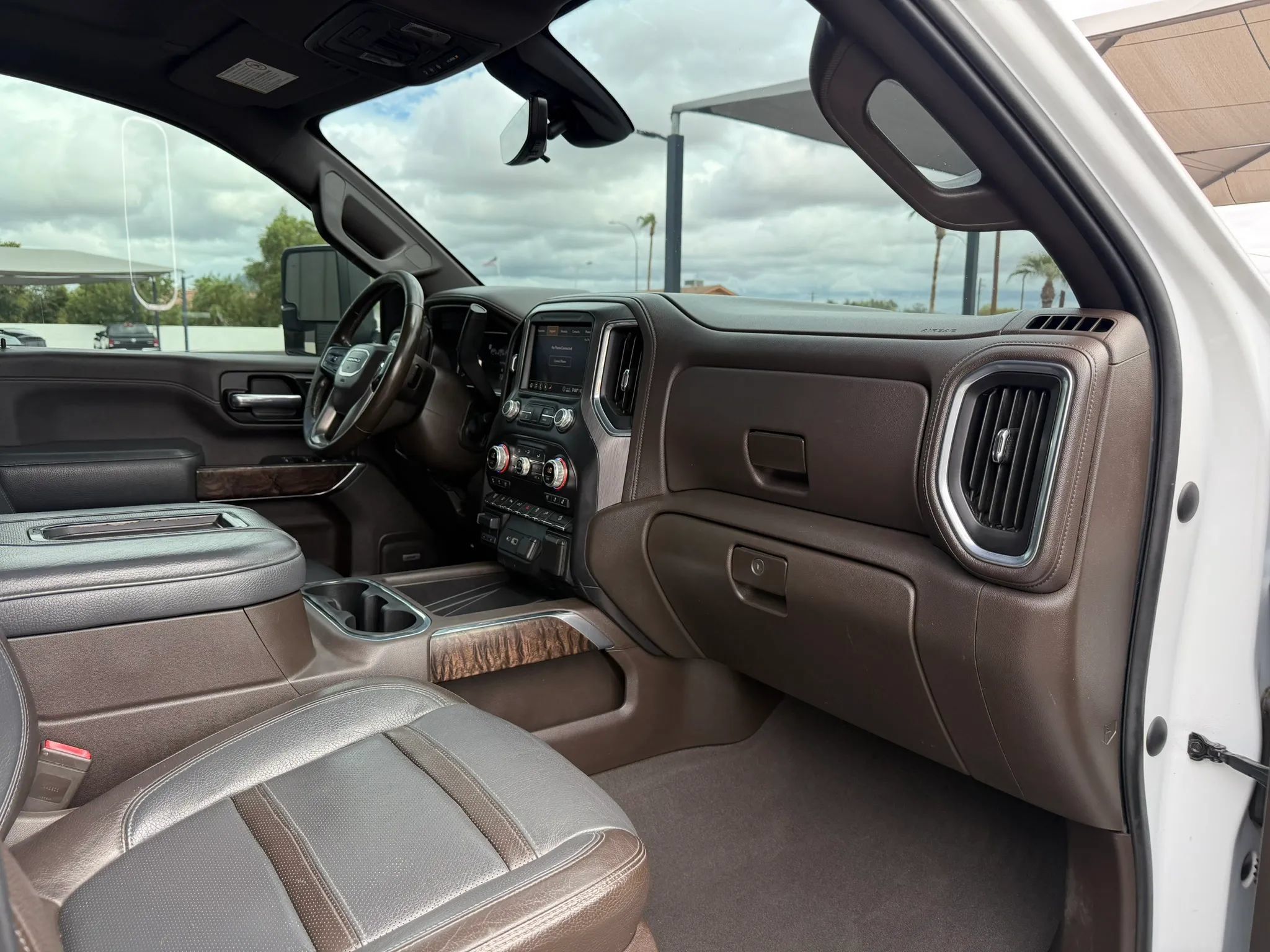 Used 2020 GMC Sierra 2500 Denali w/ Denali Ultimate Package AWD/4WD image 33