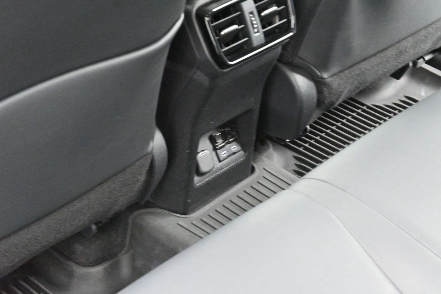 Used 2022 Lexus NX 250 FWD w/ Towing Package (2000 Lbs) image 28