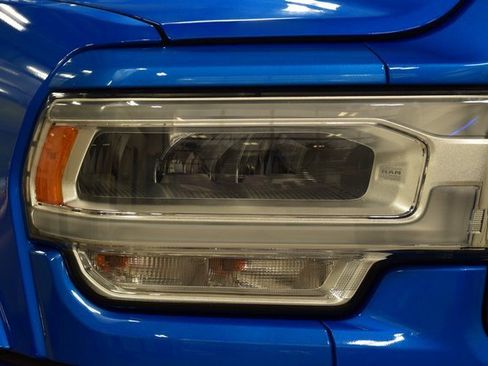 Used 2020 RAM 2500 Laramie image 10