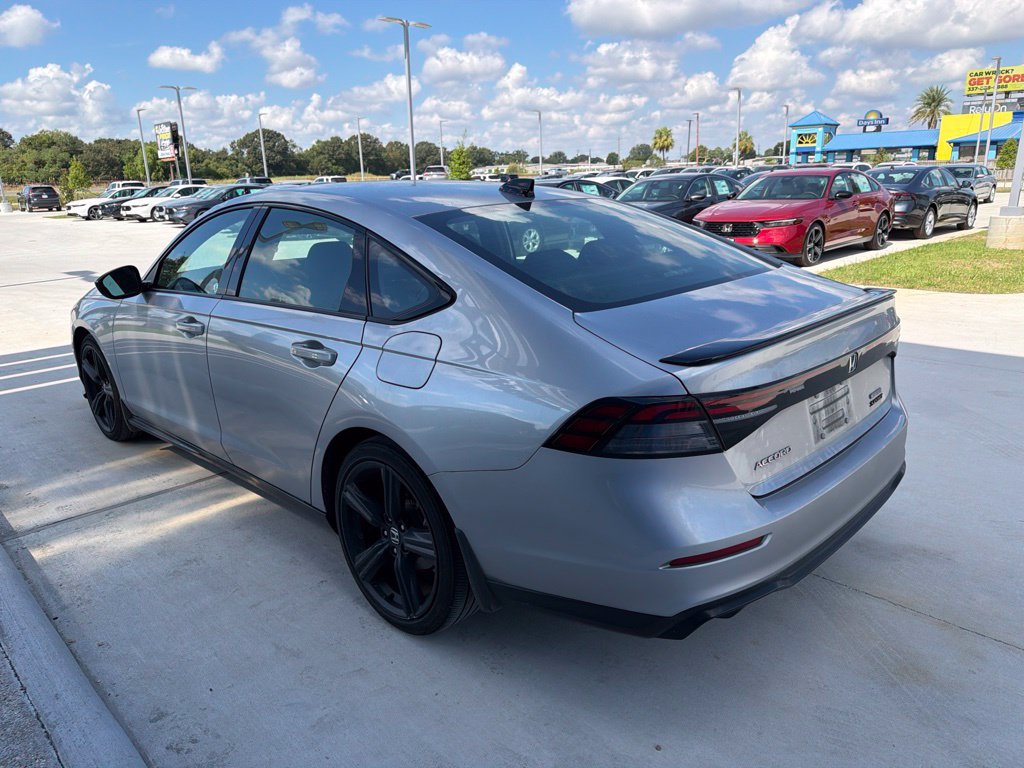 Used 2025 Honda Accord Sport image 7