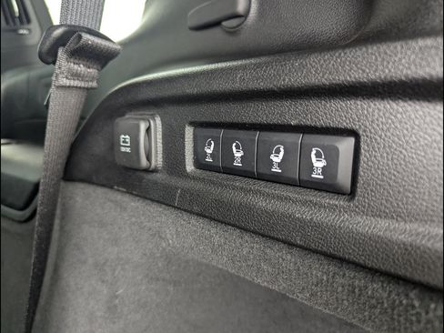 Used 2023 Jeep Grand Cherokee L Overland w/ Rear Seat Video Group I AWD/4WD image 24